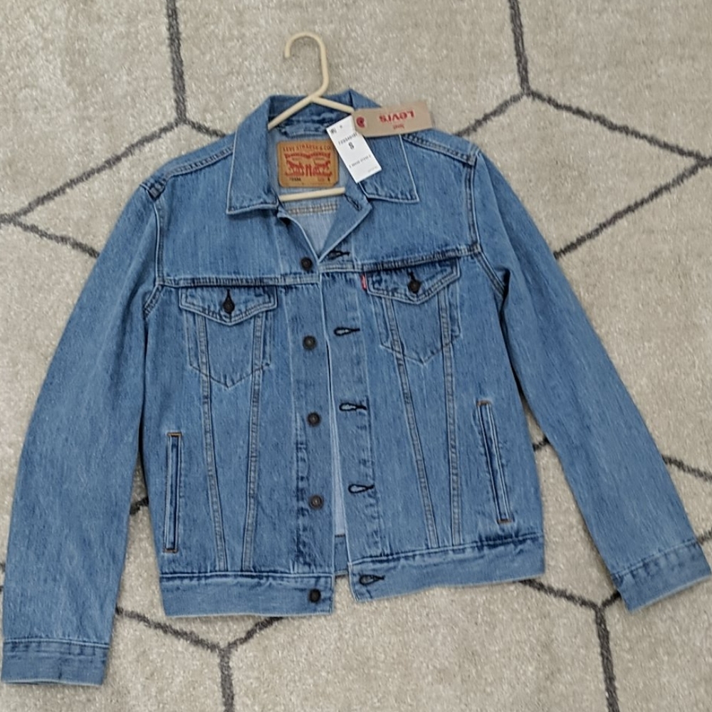 Levi's Jean Jacket - Picture 2 of 8